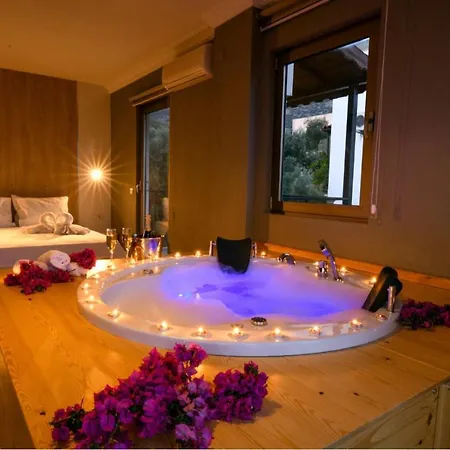 Diamond Villa *